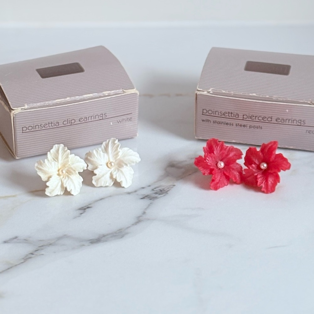Vintage Avon Poinsettia Earrings Set Red White Pearl Center Clip Pierced NIB